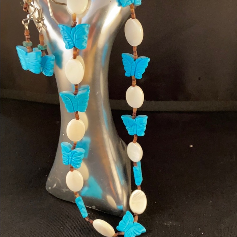 Santa Domingo butterfly Necklace and earrings - Picture 1 of 5